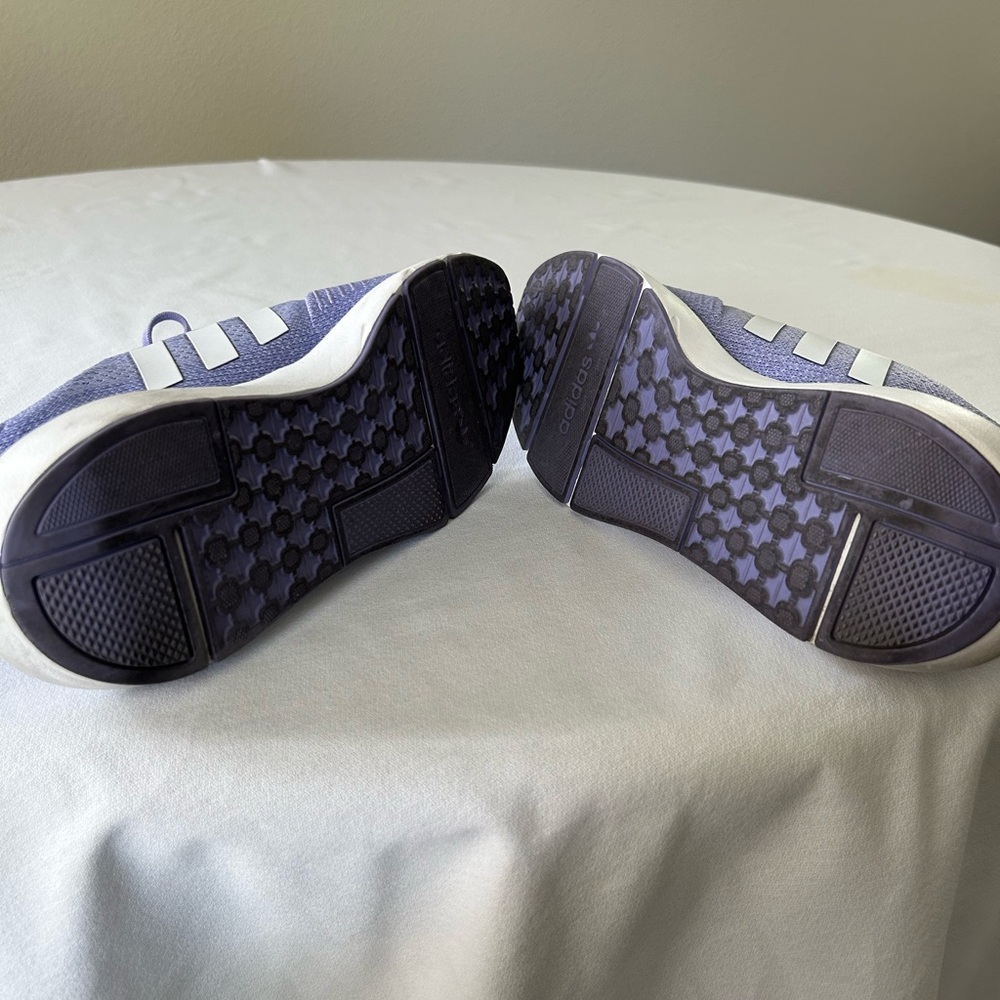 Adidas Lavender and White Running Shoes - Picture 4 of 5